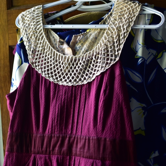 Burgundy Anthropologie dress size 8 - Picture 2 of 6